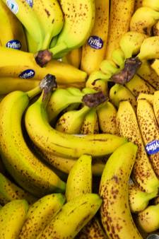 Bruine, zachte bananen niet meer lekker? Onzin, deze fabriek in Geldermalsen maakt er brood van