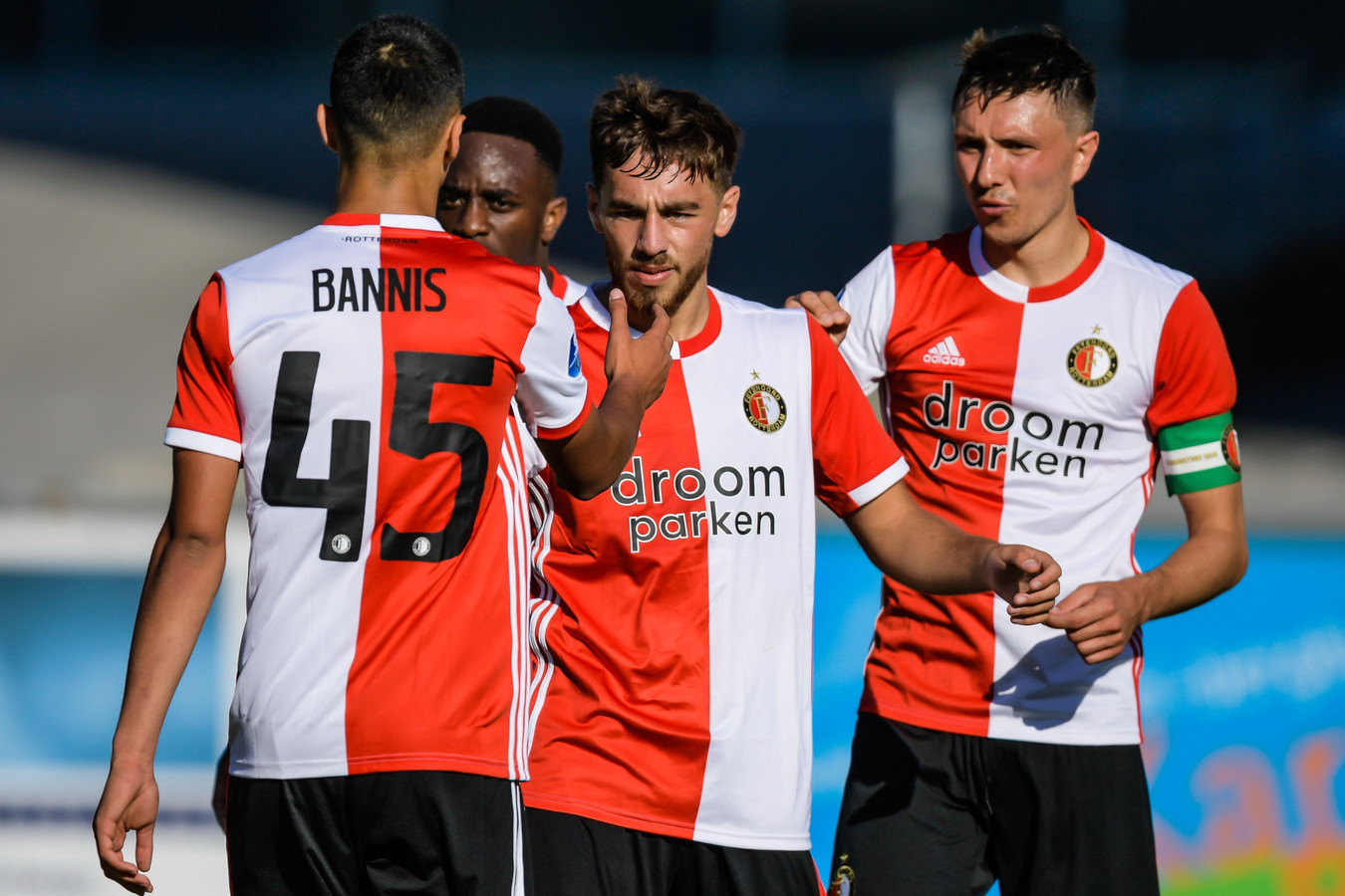 Breaking: Herbeleef Hoe Feyenoord Fenerbahçe Wegspeelde (Eerste Duel!) - 3dc0ktf