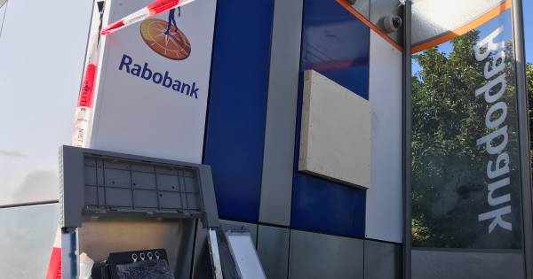 Pinautomaat Rabobank opgeblazen in Rossum