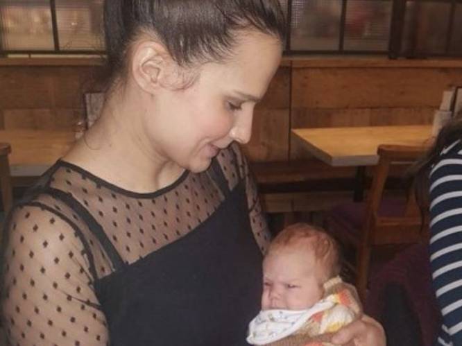 Britse ontdekt twee dagen voor ze bevalt van eerste dochtertje ongeneeslijke tumor