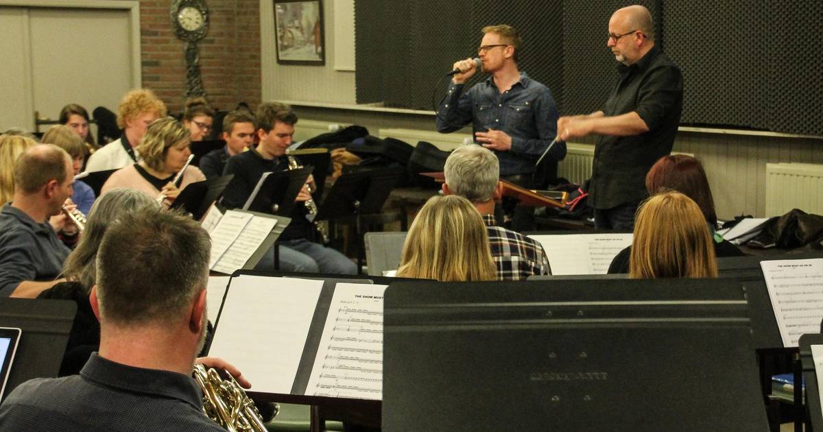 SinteCecilia laat Zele zoemen in Brits thema Zele hln.be