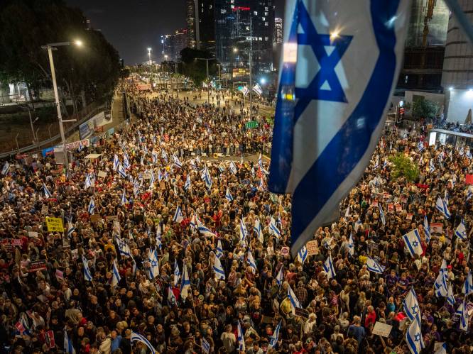 LIVE OORLOG MIDDEN-OOSTEN | Grote protesten in Tel Aviv voor vrijlating gijzelaars, VN-functionaris: hongersnood in noorden Gaza
