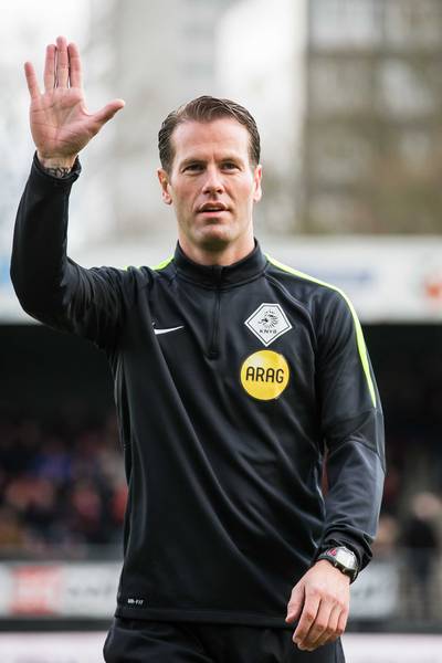 Makkelie blijft bij beslissing: 'Niemand kan zien of bal over de lijn is geweest'