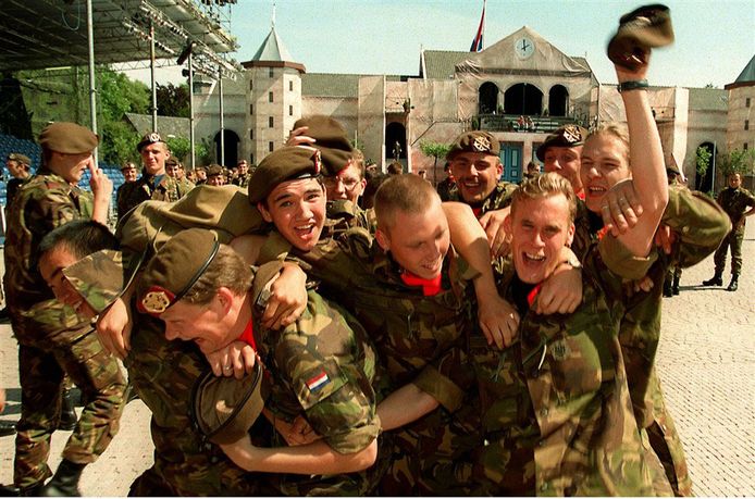Op 22 augustus 1996 kwam er in Nederland een einde aan de dienstplicht. Dat werd destijds onder meer in Breda door de laatste dienstplichtigen uitbundig gevierd.