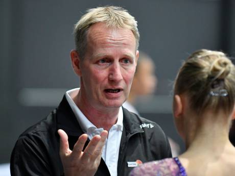 Turncoach Wevers beschuldigd van mishandeling: ‘Ik ben door hem geslagen en geschopt’