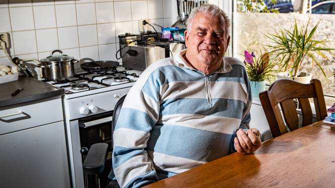 Henk (74) krijgt steeds minder huishoudelijke hulp in Deventer: ‘Het is alleen maar bezuinigen, bezuinigen, bezuinigen’