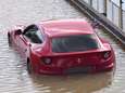 Ferrari FF verzuipt tijdens overstroming