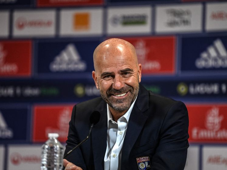 PSV wil Peter Bosz als trainer strikken en gaat daarmee voor een ‘avontuurlijker’ profiel 