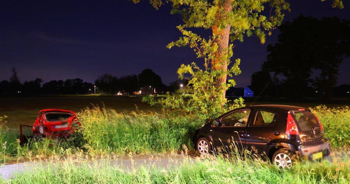 Gewonde bij botsing met twee autos in Helvoirt.