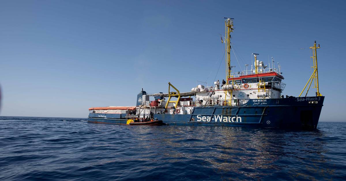 Controverso capitano di navi migranti non processato per aver violato l’assedio di Lampedusa |  all’estero