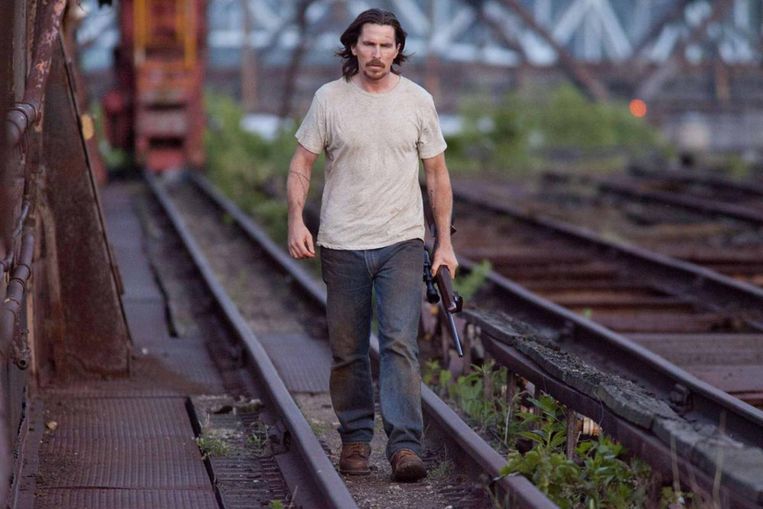Christian Bale in Out of the Furnace van Scott Cooper. Beeld 