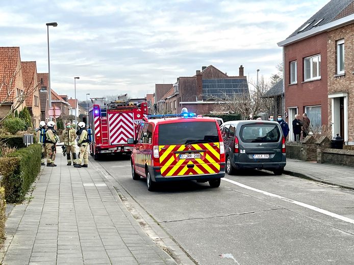 De brandweer kwam ter plaatse in de Vinkenstraat