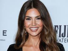 Miljoeneninfluencer Negin Mirsalehi zegt ‘ja’ op aanzoek met enorme ring