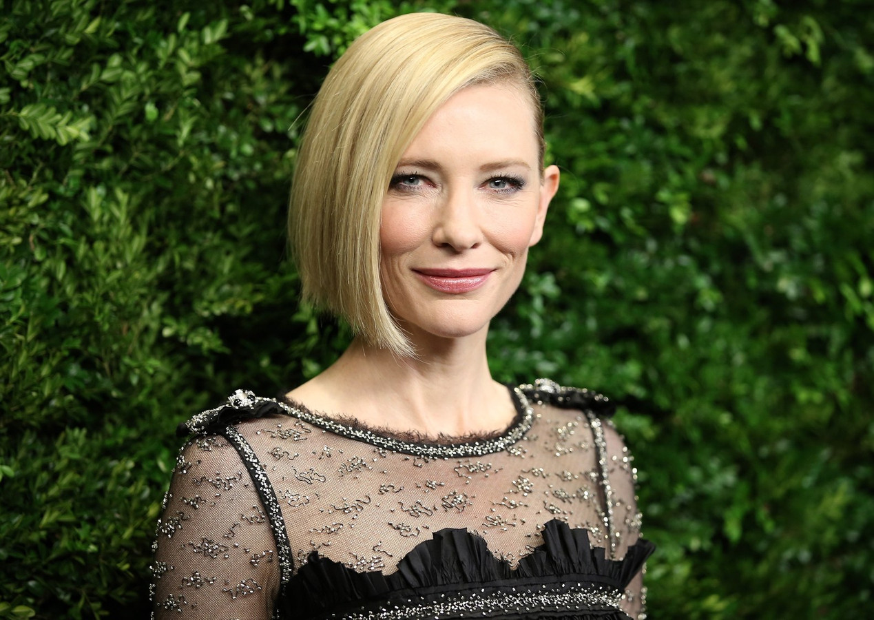 Cate. Кейт Бланшетт. Кейт Бланшетт Cate Blanchett. Кейт Бланшетт лысая. Кейт Бланшетт 2021.