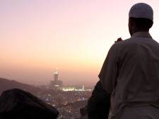 Des centaines de milliers de musulmans entament le hajj