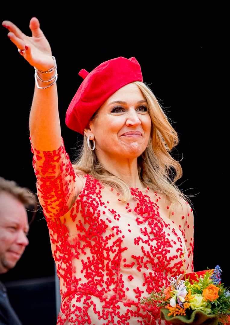 GRONINGEN, NETHERLANDS - APRIL 27: Queen Maxima of The Netherlands attends the Kingsday celebration on April 27, 2018 in Groningen, Netherlands. (Photo by Patrick van Katwijk/Getty Images) Beeld Getty Images