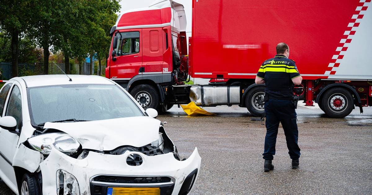 Geen gewonden bij botsing tussen vijf auto’s.