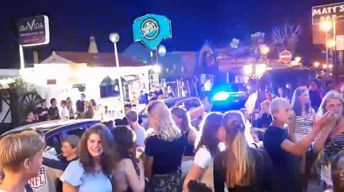 Vlaamse feestneuzen ontdekken het Portugese Albufeira