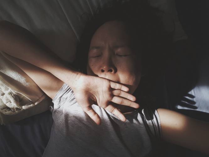 Ochtendmensen zijn gelukkiger: slaapexpert Annelies Smolders geeft tips voor nachtraven die zich willen herprogrammeren