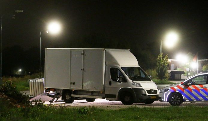 In Oisterwijk werd een vrachtwagen vol drugsafval aangetroffen.