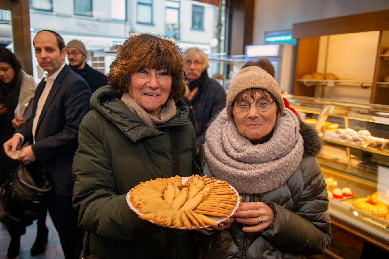 Gedenkplaat voor Jos Hakker, uitvinder Antwerpse handjes ...