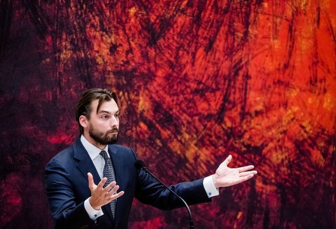 Thierry Baudet (FvD) tijdens het debat in de Tweede Kamer over het eindverslag van de informateur.
