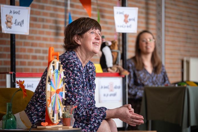 Juf Carine neemt na meer dan 40 jaar afscheid van ‘t Goor: “Meer dan ...