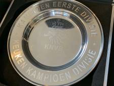 Kampioensschaal gaat naar Almelo, Zwolle moet het bij een titel voorlopig doen met ‘replica’
