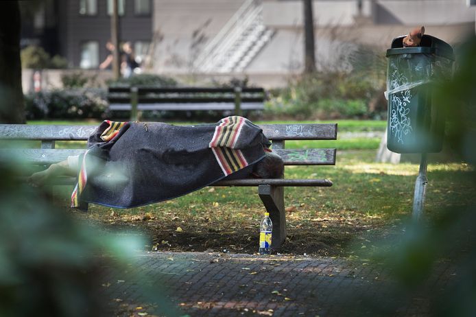 GHB-verslaafde: ,,Je wordt grenzeloos, gaat rondzwerven en komt eigenlijk alleen nog maar mensen tegen die ook GHB gebruiken."
