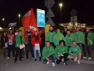 Deel personeel distributiecentrum Delhaize in Ninove legt werk neer: “We zijn solidair met collega’s in winkels en vrezen voor impact op depot”
