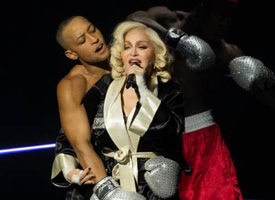 Madonna deelt nieuwe details over gezondheidsproblemen vorig jaar: “Nog steeds enorm moeilijk”