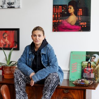 Roxeanne Hazes: ‘Mijn vader stond best vaak in de roddelbladen, daar werd ik op school mee gepest’