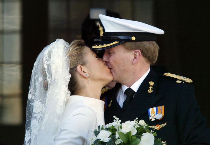 Het huwelijk tussen Willem-Alexander en Máxima verliep helemaal niet zonder slag of stoot.