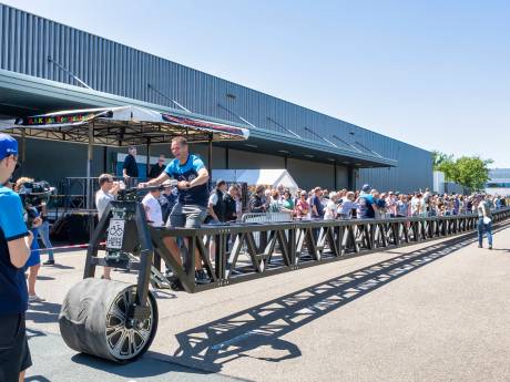 De langste fiets (54,64 meter) komt sinds zaterdag uit Prinsenbeek 