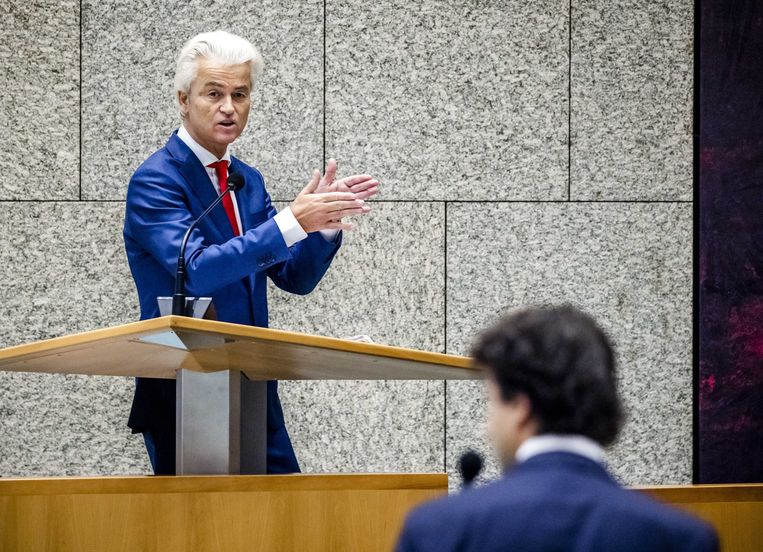 Geert Wilders (PVV) in debat met Jesse Klaver (GroenLinks) tijdens de eerste dag van de Algemene Politieke Beschouwingen. Beeld ANP