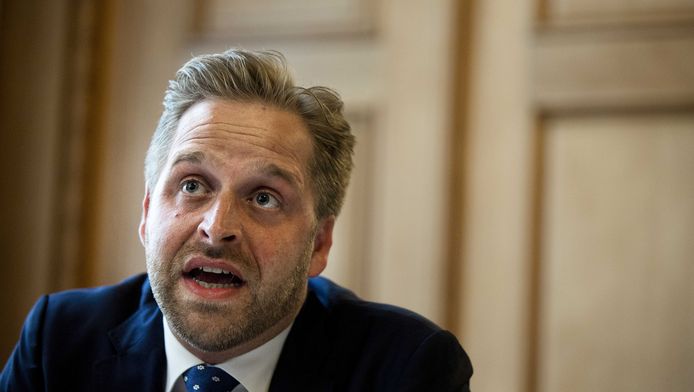 De Rotterdamse wethouder Hugo de Jonge (onderwijs, jeugd en zorg, CDA).