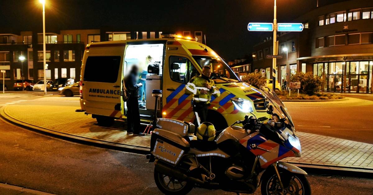 Fietser lichtgewond na aanrijding op oversteekplaats in Oisterwijk.