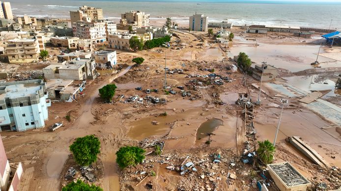 Images show immense destruction in the Libyan city of Derna: death toll ...