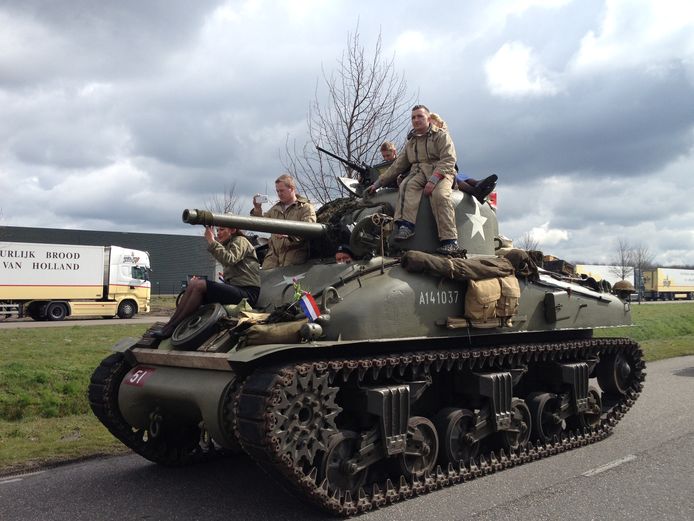 Een gerestaureerde Sherman tank.