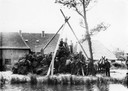 Na de stormramp van 1925 werd op he eiland in de Berkel aan de Burgemeester Bloemersstraat in Borculo het stobbenmonument opgestapeld.