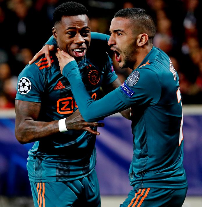 Quincy Promes en Hakim Ziyech.