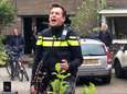 Zingende politieagent bestolen: ‘De gitaar mag je niet afpakken van een muzikant’