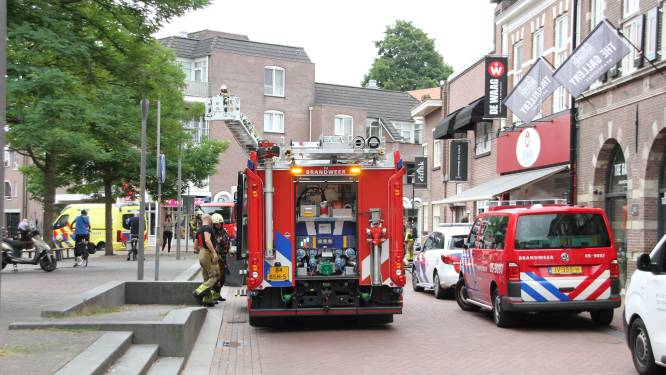 Brand bij hotel Huis van Bewaring in Almelo; pand ontruimd 