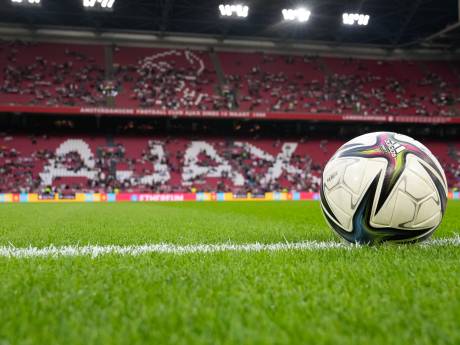 Eredivisie-aanvoerders vinden veld Arena net zo goed als De Kuip