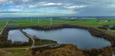 Oldebroek flikt het met windmolens en zonneparken, terwijl andere gemeenten worstelen - hoe?