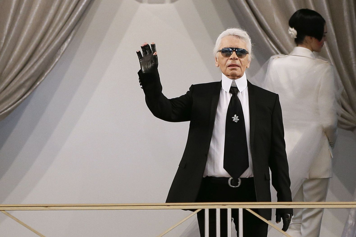 Karl Lagerfeld tijdens de meest recente show van Chanel Beeld ANP