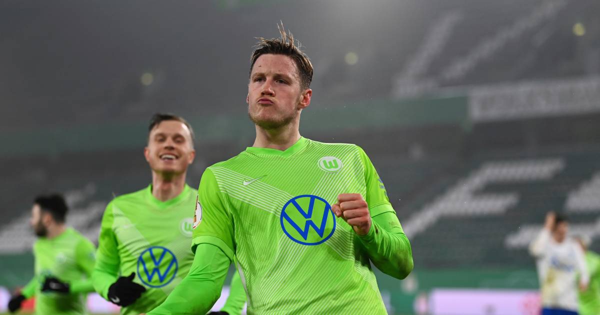 Weghorst Is Attentive After A Missed Penalty Kick And Shoots Wolfsburg Further In The Cup Foreign Football Netherlands News Live