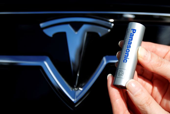 Een lithiumbatterij die essentieel is voor het bouwen van elektrische auto's zoals Tesla.