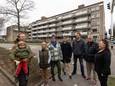Boze en teleurgestelde bewoners voor het slecht onderhouden wooncomplex van Heimstaden in Den Bosch