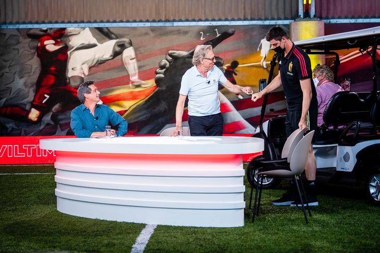Courtois schoof aan voor Deviltime, onze unieke talkshow. Beeld Gregory Van Gansen / Photo News